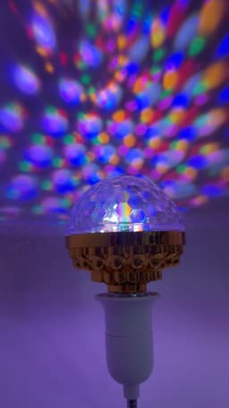 مصباح LED الكروي السحري الدوار 1